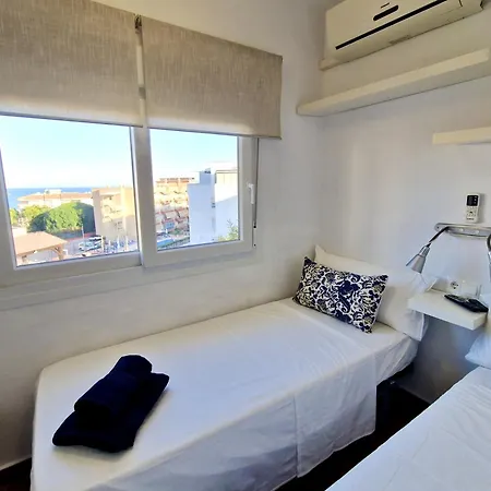 Sr Mediterraneo 2bdr Playa De La Carihuela *