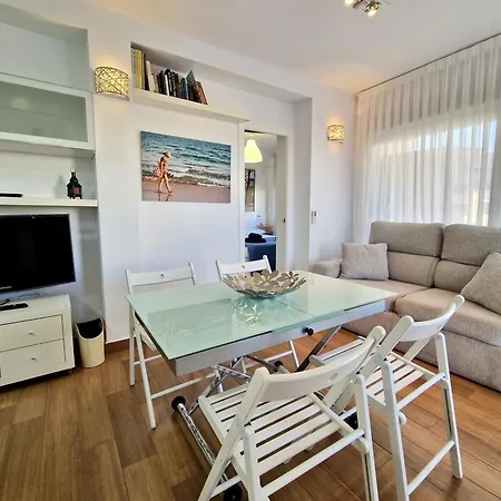 Sr Mediterraneo 2bdr Playa De La Carihuela Апартаменты