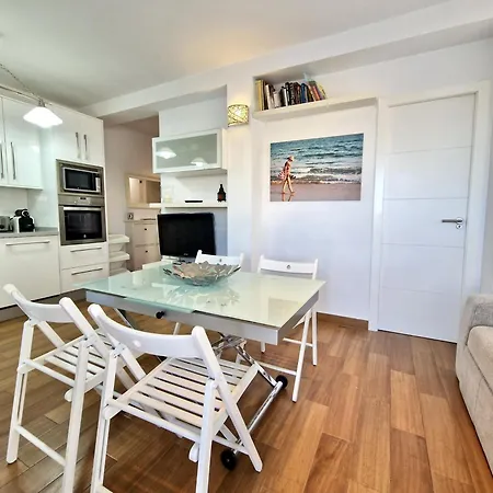 Sr Mediterraneo 2bdr Playa De La Carihuela Lejlighed