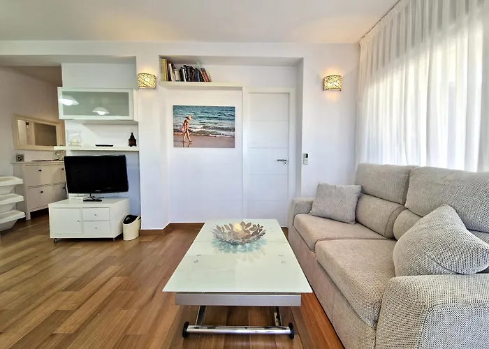 Sr Mediterraneo 2bdr Playa De La Carihuela Apartment