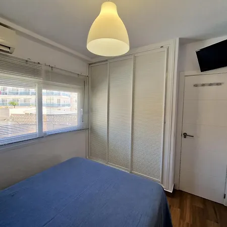 Sr Mediterraneo 2bdr Playa De La Carihuela *