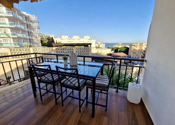 Sr Mediterraneo Playa De La Carihuela Apartamento *